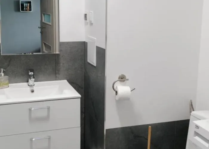 アパート M&s シフィノウイシチェ